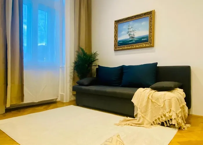 Comfortable 1br By Westbahnhof * Vienna