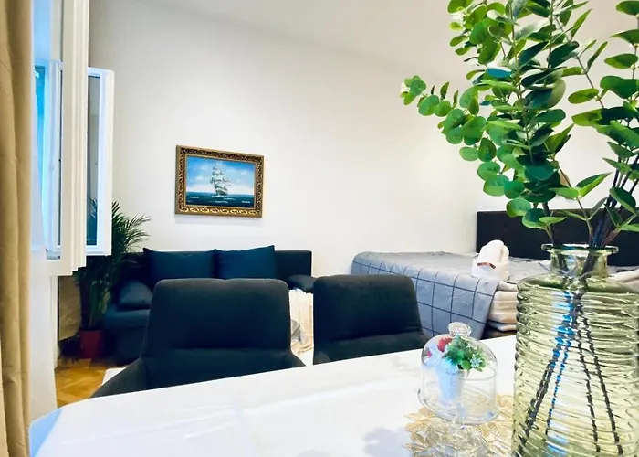 Comfortable 1br By Westbahnhof *