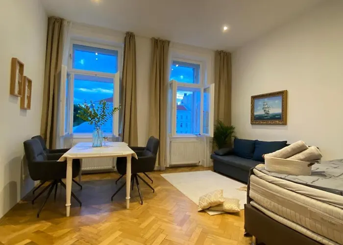 Comfortable 1br By Westbahnhof