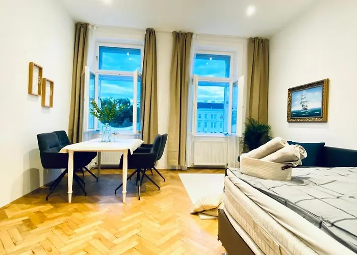 Apartment Comfortable 1br By Westbahnhof *