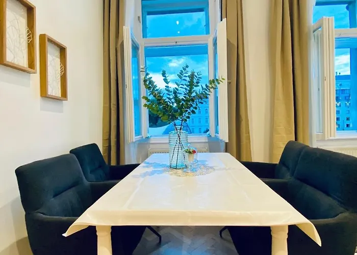Comfortable 1br By Westbahnhof *